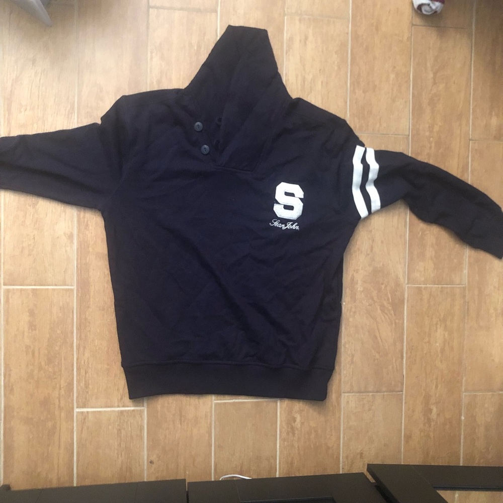 Crew neck